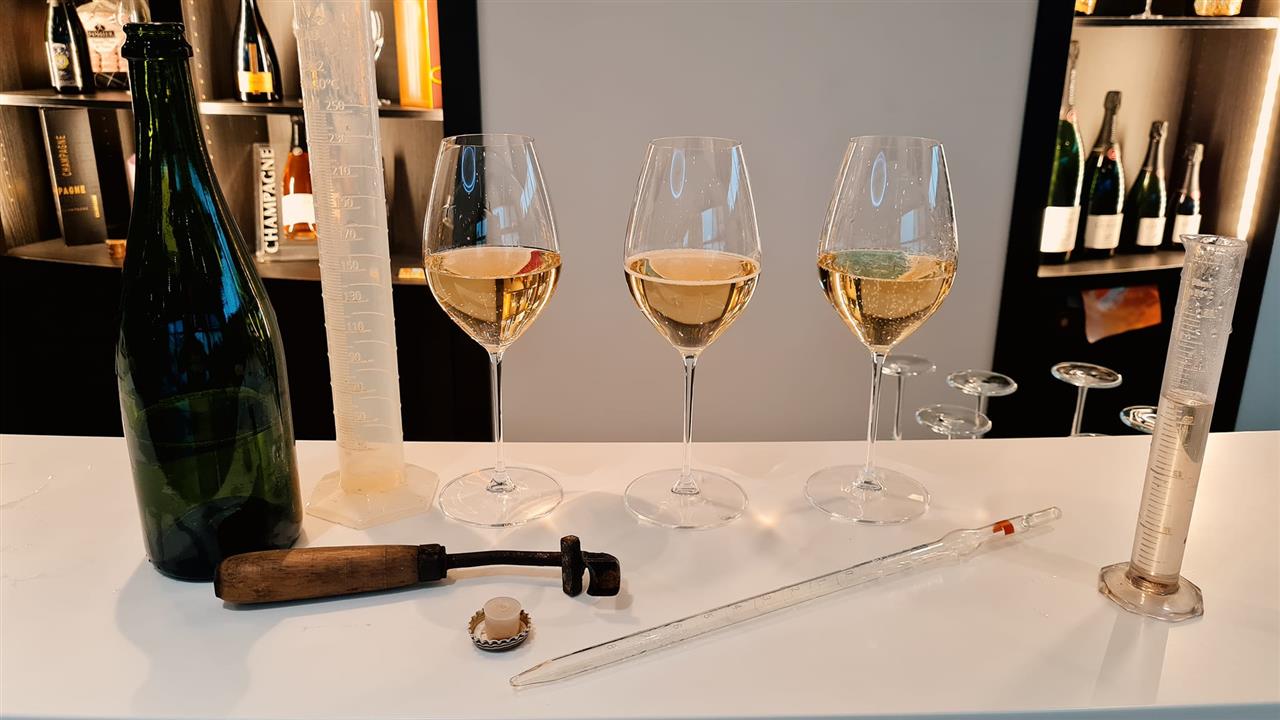 Champagne Loriot Père &amp; Fils