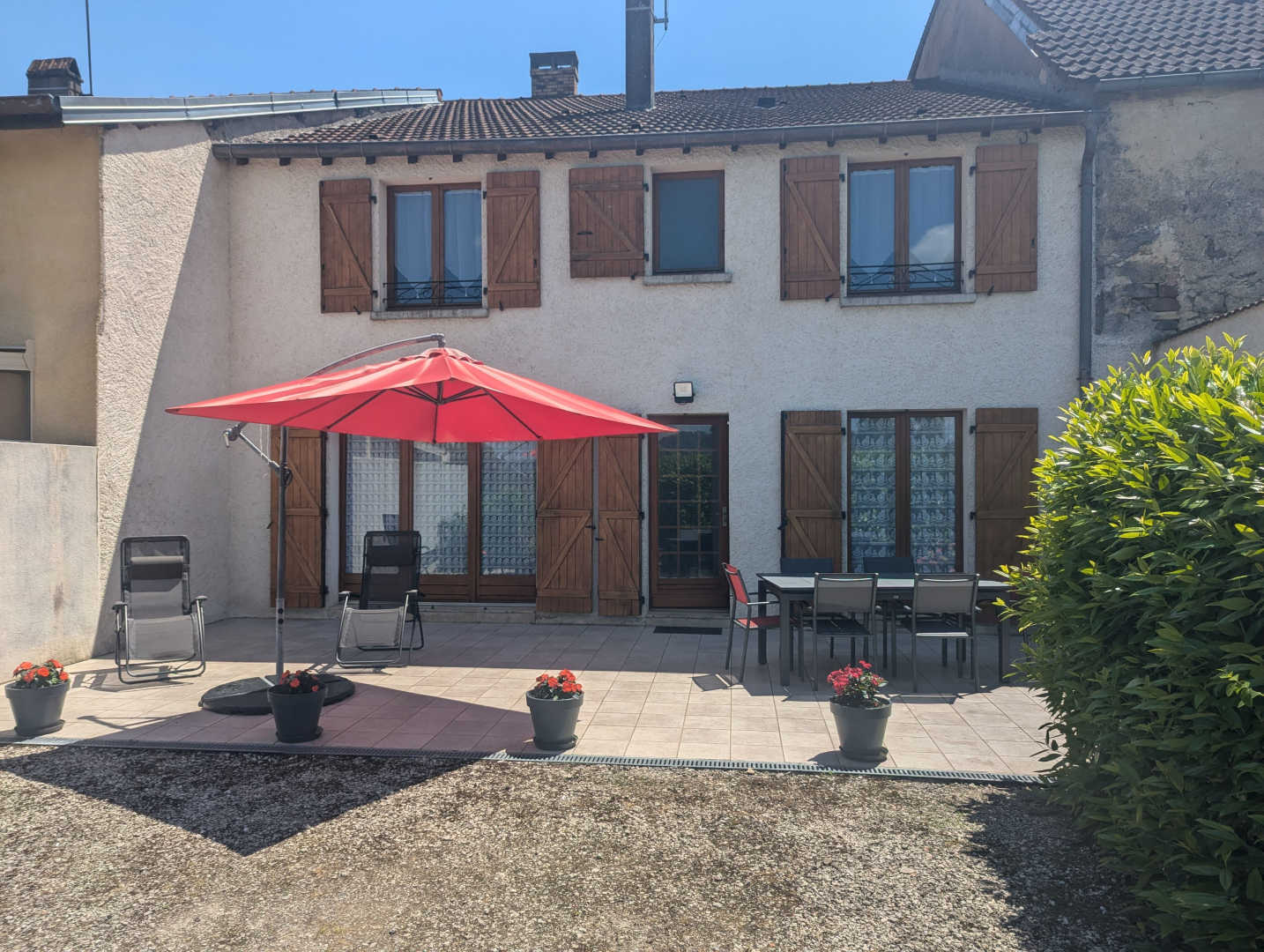 AU JARDIN