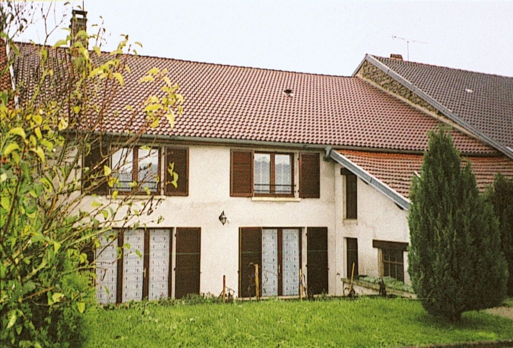 CHEZ THEO