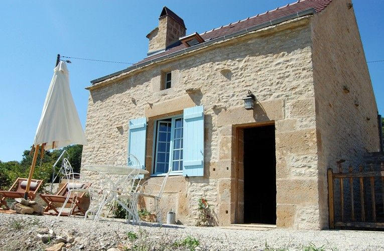 LA CHARME