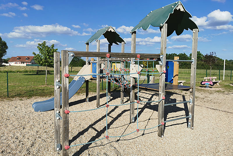 AIRE DE JEUX DE CHANGEY - photo 4