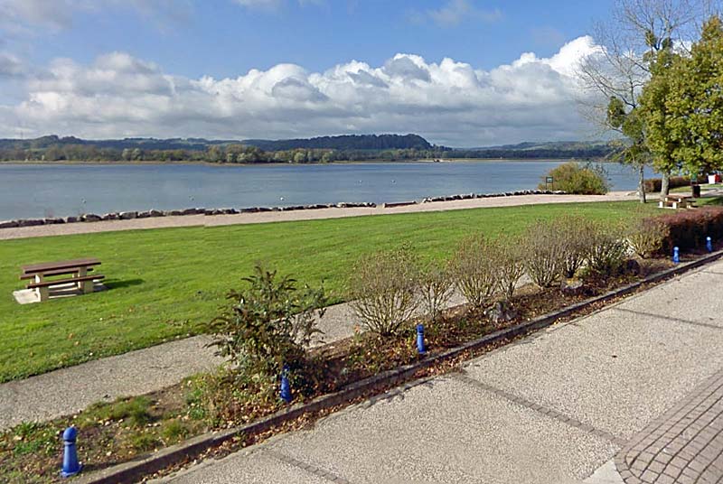 AIRE DE PIQUE-NIQUE ET DE JEUX DE LA PLAGE DU LAC DE LA VINGEANNE - photo 3
