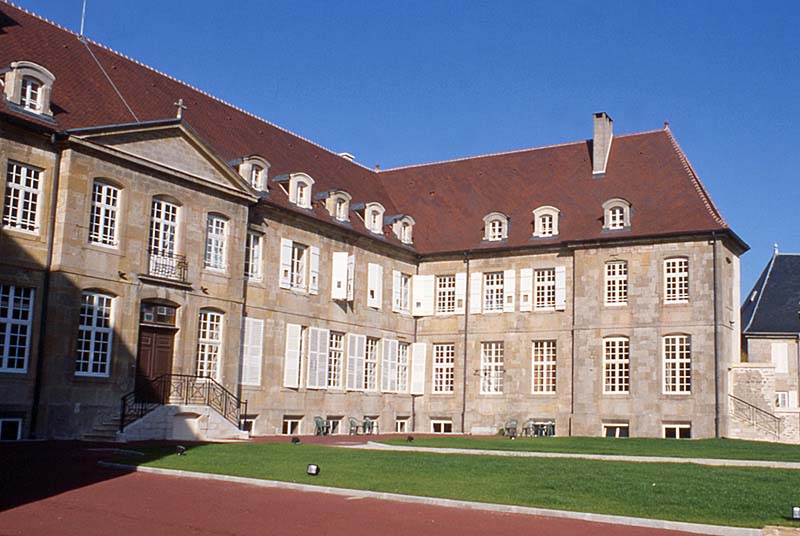 ANCIEN COUVENT DES ANNONCIADES - photo 4