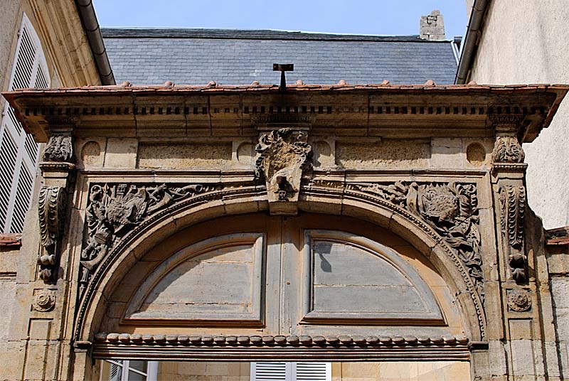 ANCIEN HOTEL DU GOUVERNEUR