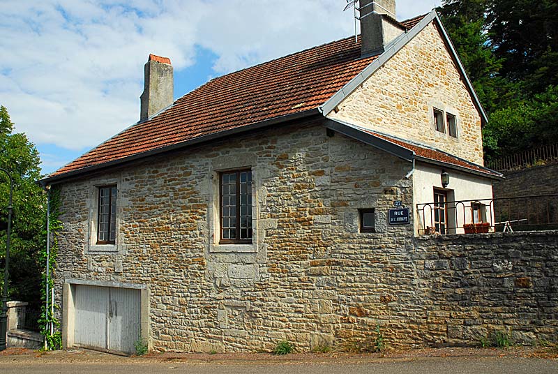 ANCIENNE MAISON VIGNERONNE D'AUBIGNY (1) - photo 2