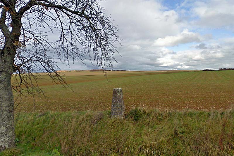 BORNE DU REMEMBREMENT A COUBLANC