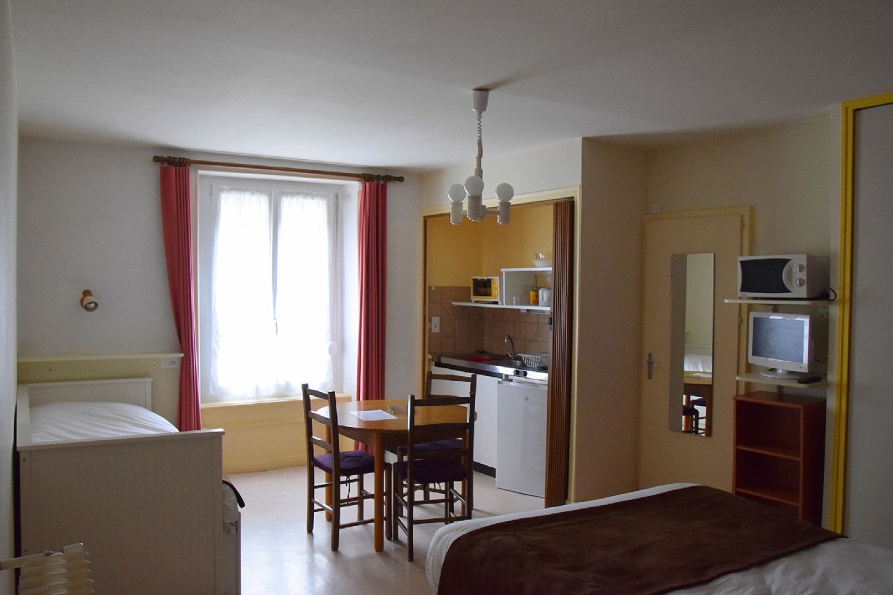 Hôtel les Lauriers Roses, Bourbonne-les-Bains - photo 5