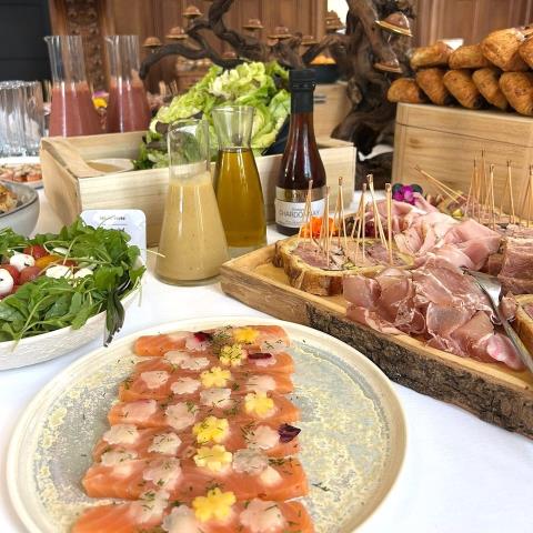 Brunch de l'avenue © JB Duteurtre