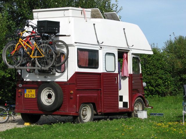 CAMPING LES HIRONDELLES, Bourg-Sainte-Marie - photo 4