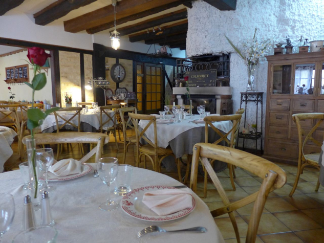 RESTAURANT "LA GRANGE DU RELAIS"