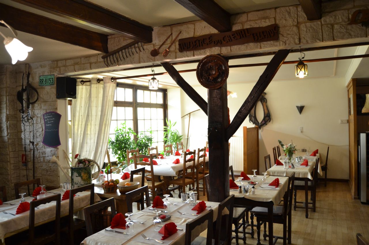 AUBERGE DU CHEVAL BLANC