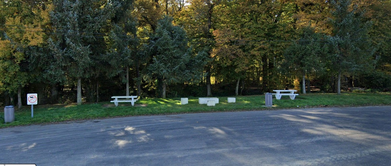 AIRE DE PIQUE-NIQUE RN 19