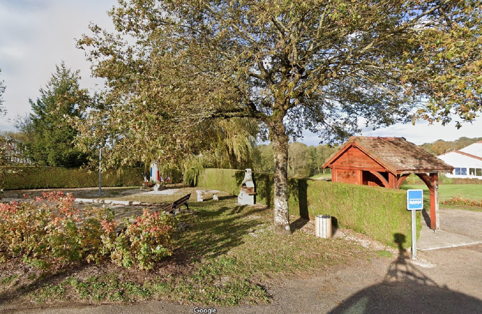 TERRAIN DE PETANQUE A LA QUARTE