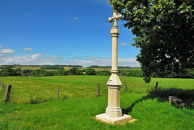 CALVAIRE DU MONT A CHARMES