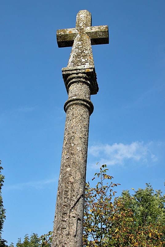 CALVAIRE D'HEUILLEY-LE-GRAND (1), Heuilley-le-Grand