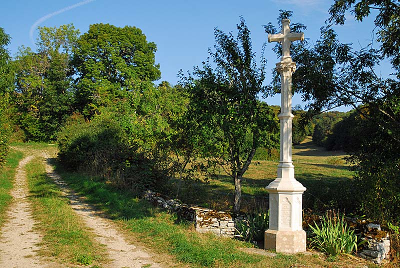 CALVAIRE DE LAMARGELLE-AUX-BOIS (1), Vals-des-Tilles - photo 5
