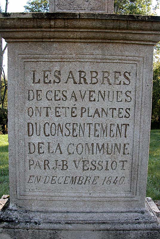 CROIX MEMORIALE DE SAINT-BROINGT-LE-BOIS (3), Saint-Broingt-le-Bois - photo 6