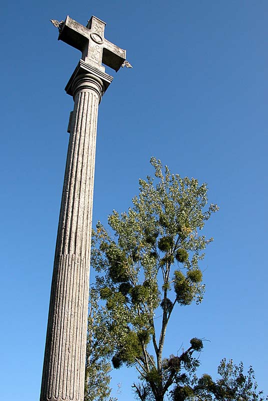 CROIX MEMORIALE DE SAINT-BROINGT-LE-BOIS (3), Saint-Broingt-le-Bois