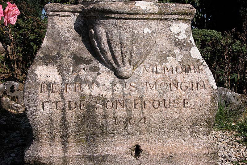 CROIX DE SAINT-BROINGT-LE-BOIS (4), Saint-Broingt-le-Bois - photo 4