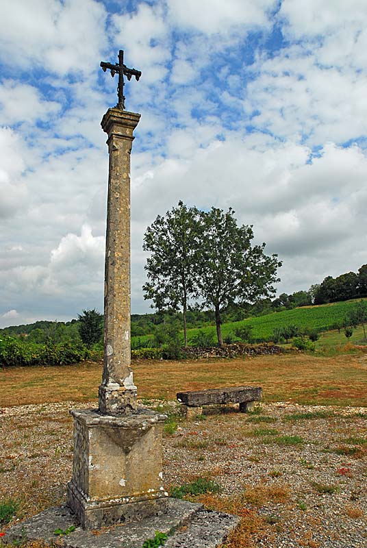 Calvaire de Vaux-sous-Aubigny, Le Montsaugeonnais - photo 3