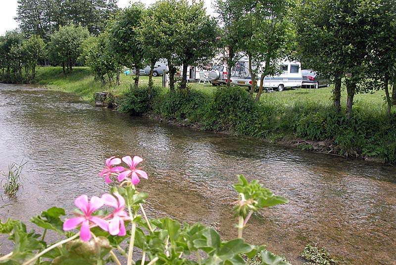 Camping de la Mouche, Humes-Jorquenay