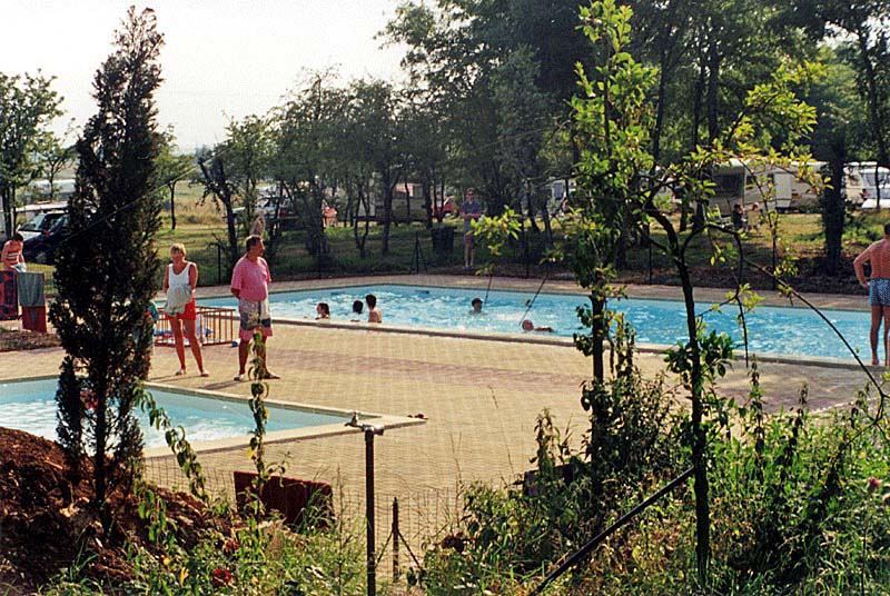 Camping de la Croix d'Arles, Bourg - photo 2
