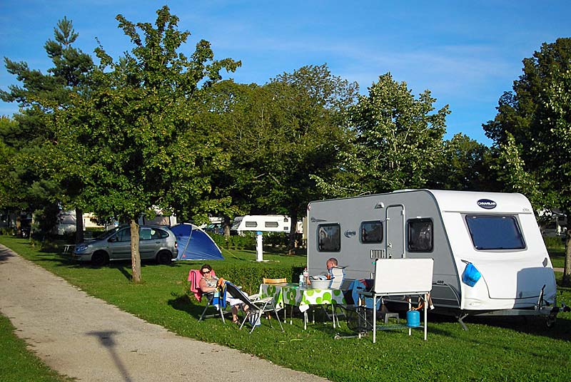 Camping du lac, Villegusien-le-Lac - photo 4