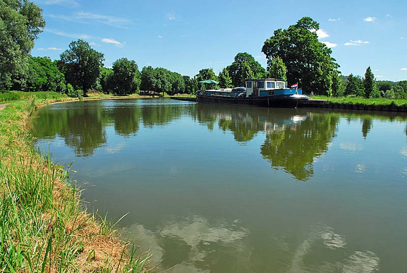 Halte nautique de Hûmes — photo 3