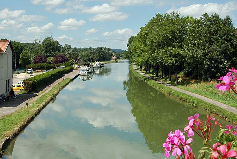 PORT DE LANGRES CHAMPIGNY