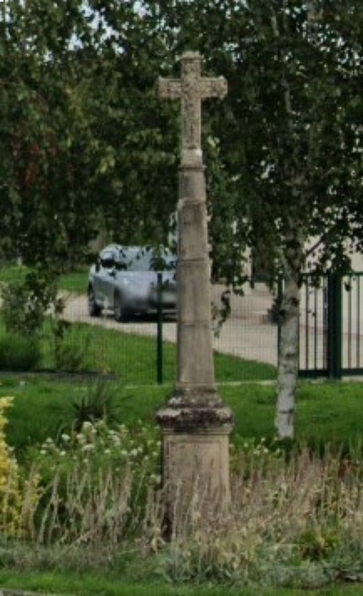 CROIX DE LA MAGDELEINE - BLECOURT