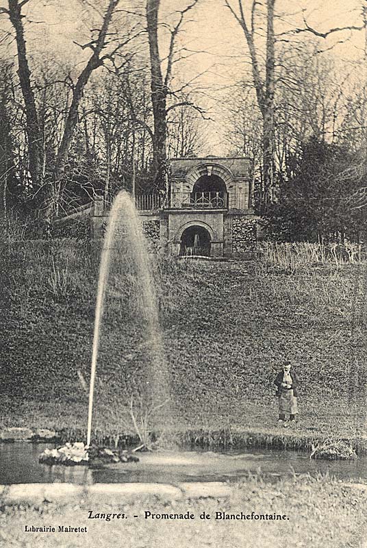 FONTAINE DE LA GRENOUILLE