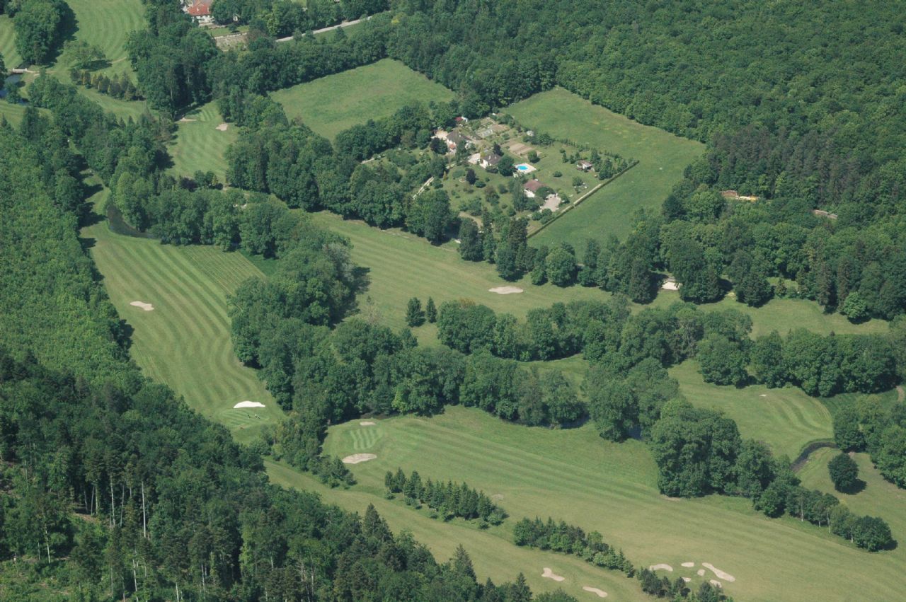 AU GOLF D'ARC-EN-BARROIS, Arc-en-Barrois - photo 5