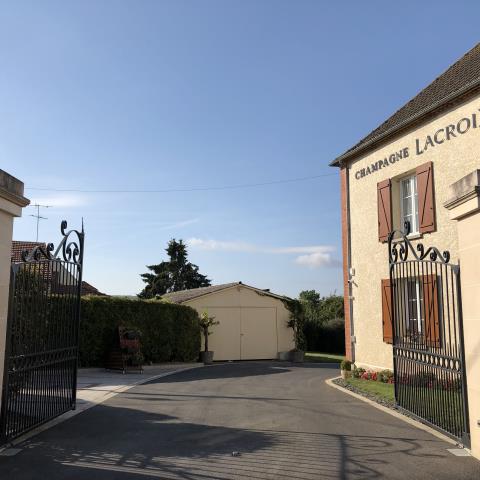 Champagne Lacroix (3)