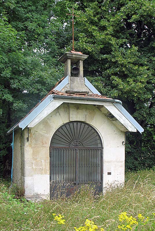 CHAPELLE NOTRE-DAME-DU-CHENE DE DAMPIERRE