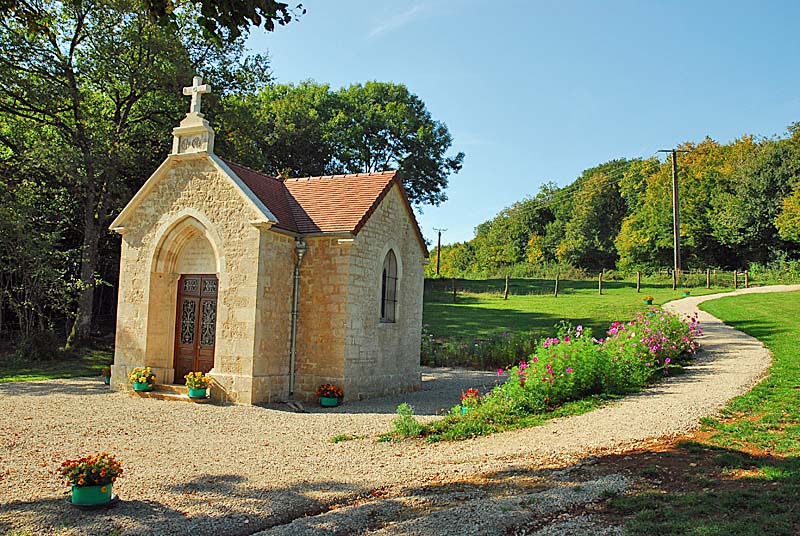 CHAPELLE SAINT-PIERRE-SAINT-PAUL DE DAMPIERRE