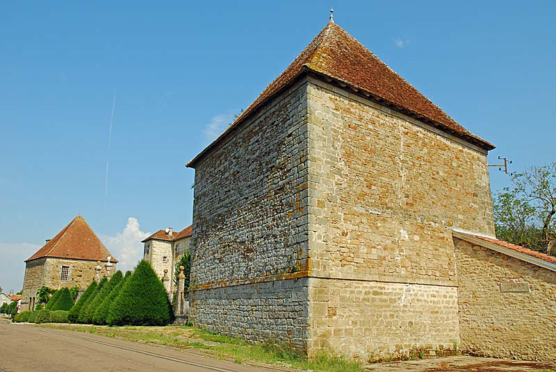 CHATEAU DE NETTANCOURT