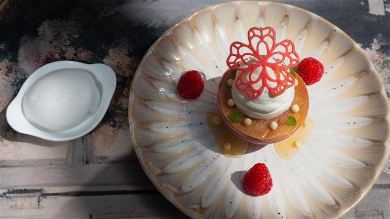 Chocolat Rose Rhubarbe & Sorbet Fleur de Sureau