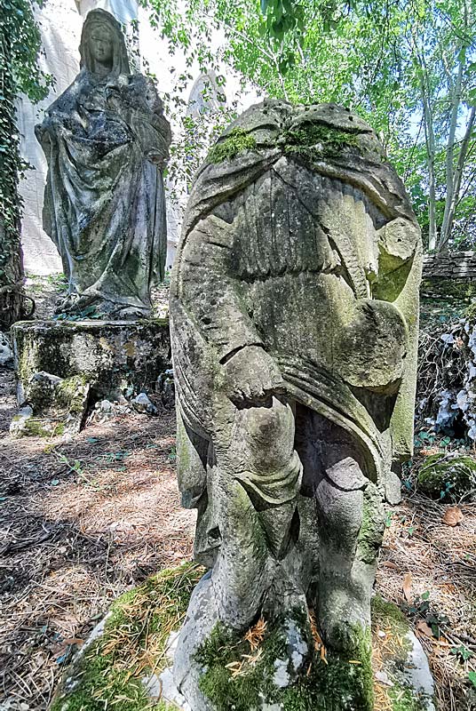 Cimetière d'Aubigny-sur-Badin, Le Montsaugeonnais - photo 7