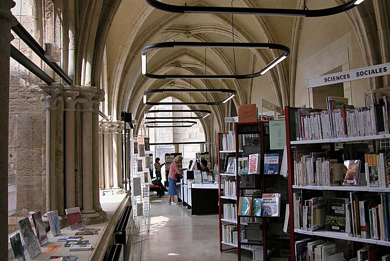 BIBLIOTHÈQUE MUNICIPALE MARCEL-ARLAND, Langres - photo 3