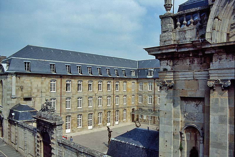 ANCIEN COLLEGE DES JESUITES