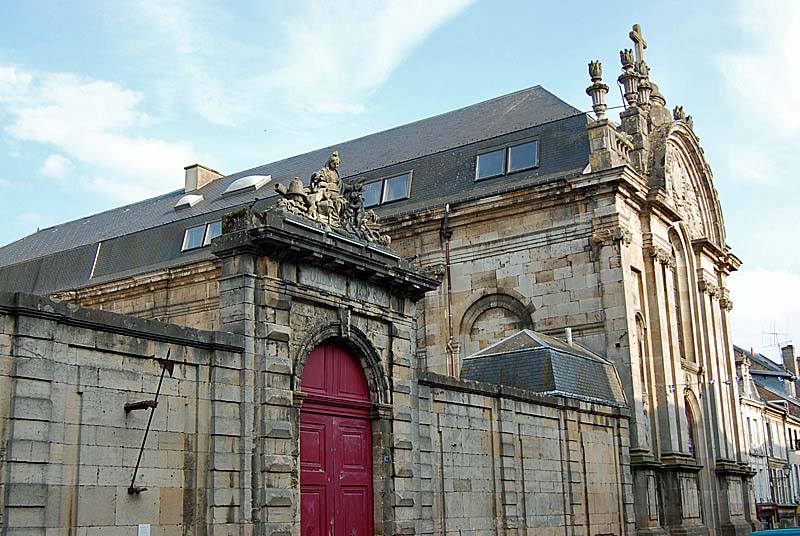 ANCIEN COLLEGE DES JESUITES - photo 3