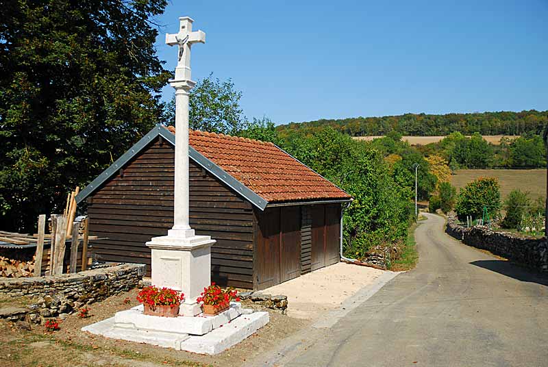 CROIX DE POINSENOT (1)