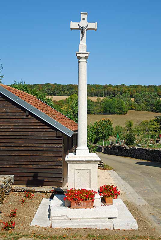 CROIX DE POINSENOT (1), Poinsenot - photo 2