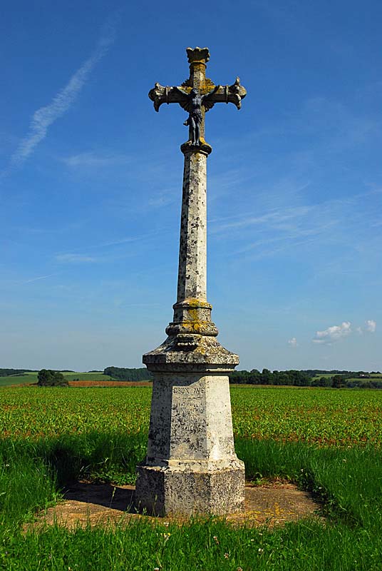 CROIX DE CHEMIN DE CHATENAY-VAUDIN, Chatenay-Vaudin - photo 3