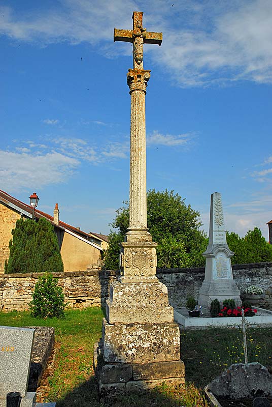 CROIX DE CIMETIERE DE CHOISEUL, Choiseul