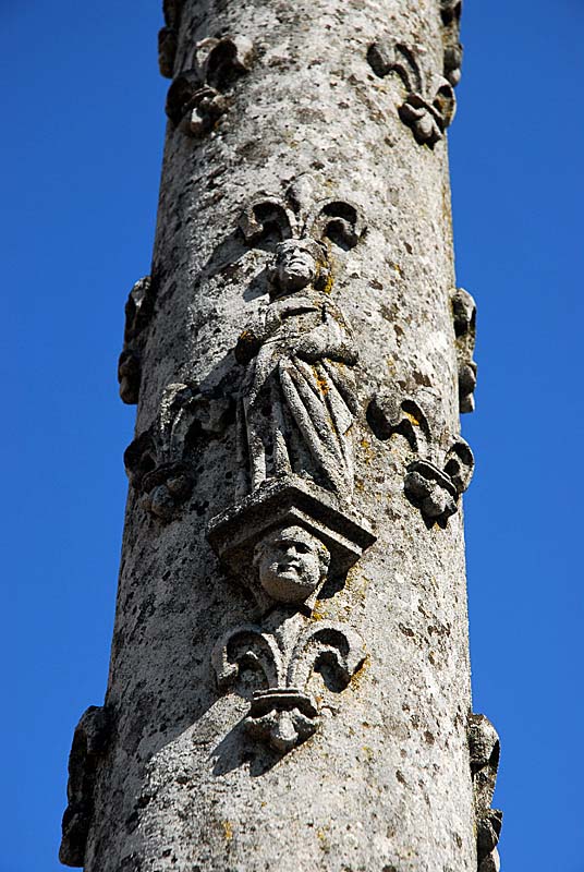 CROIX DE CARREFOUR A BRENNES, Brennes - photo 9