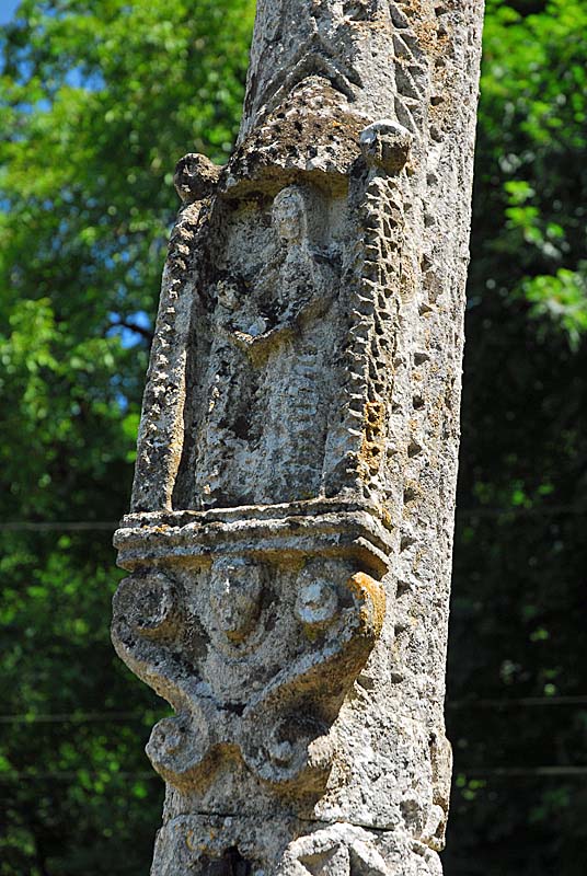 CROIX DE CIMETIERE DE VIEUX-MOULINS, Perrancey-les-Vieux-Moulins - photo 2