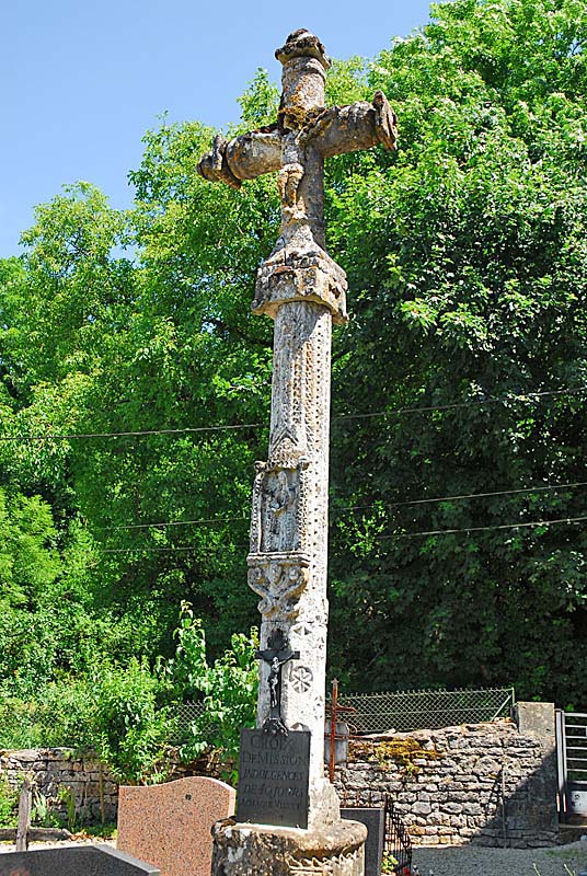 CROIX DE CIMETIERE DE VIEUX-MOULINS, Perrancey-les-Vieux-Moulins - photo 3
