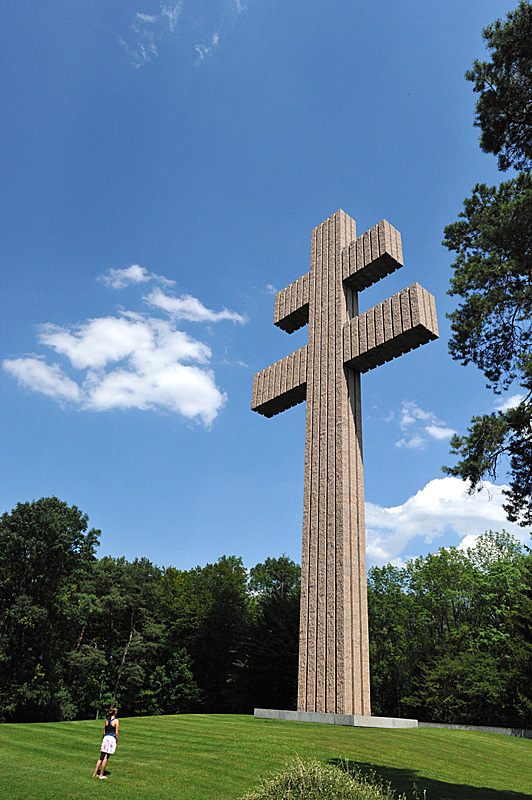 La Croix de Lorraine, Colombey les Deux Églises - photo 3