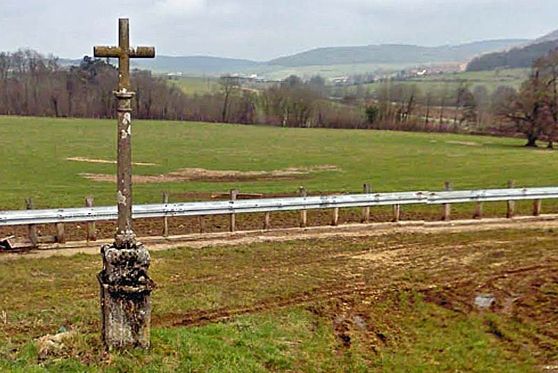 CROIX DE VALLEROY A FARINCOURT